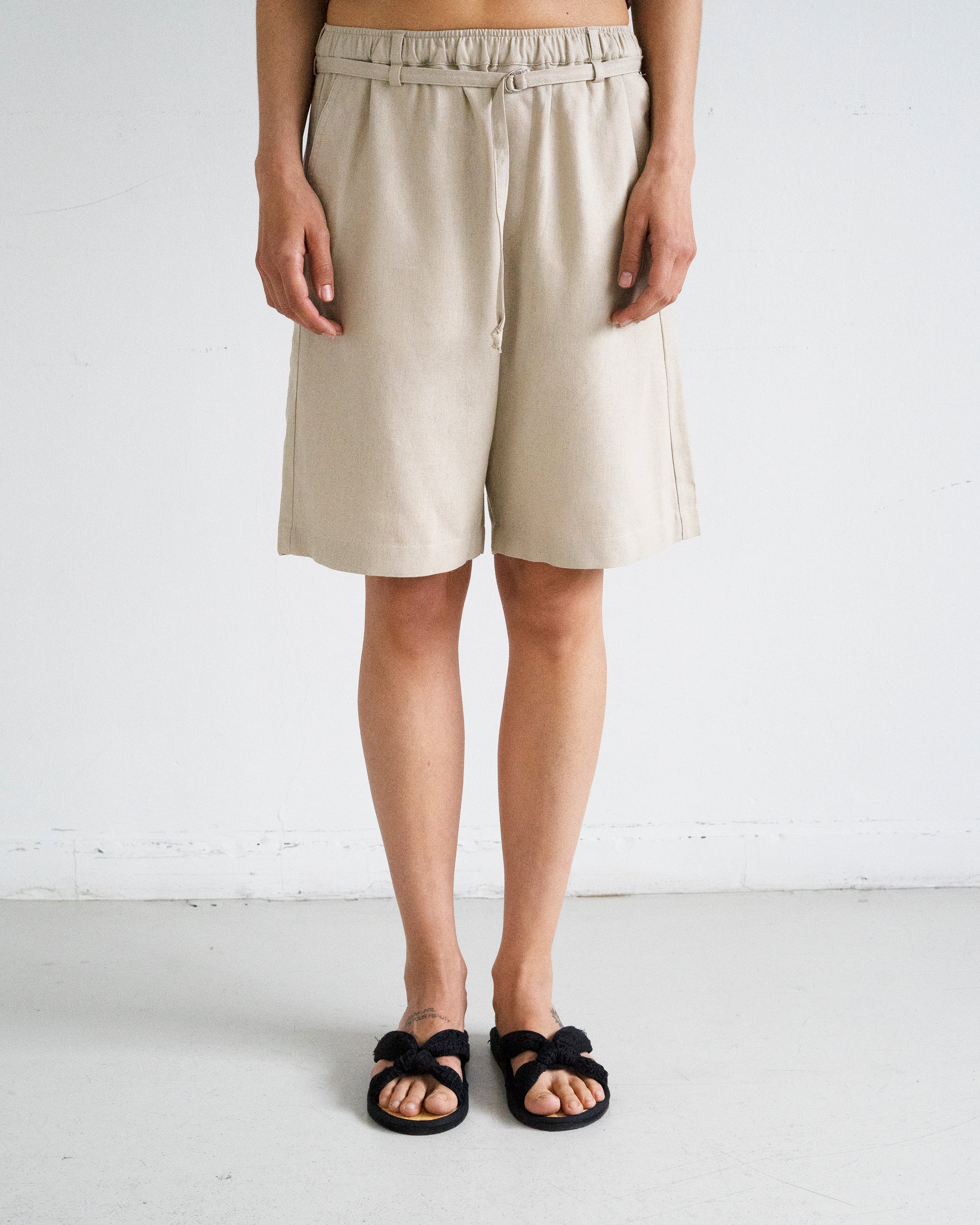 Ingrid Shorts - Sandstone