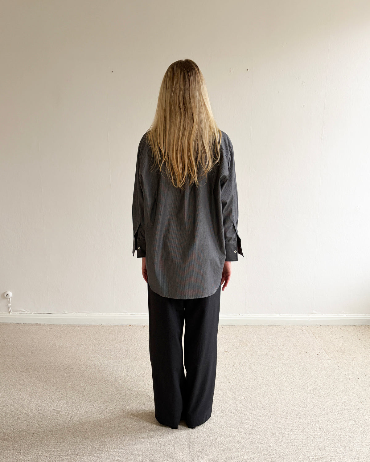 Margit shirt - Charcoal Fine Stripe